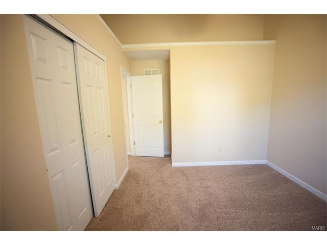 32 N Kern, O'fallon, MO 63366 photo 13