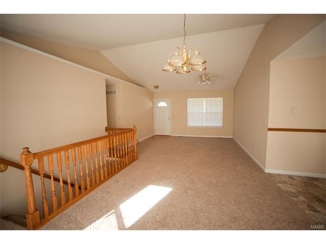 32 N Kern, O'fallon, MO 63366 photo 4