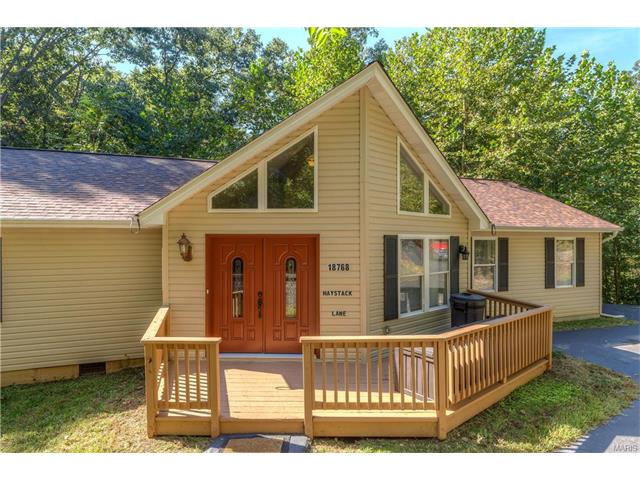 18768 Haystack Ln, Chesterfield, MO 63005 photo 1