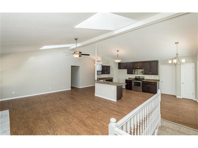 16161 Castlerea Blvd, Ellisville, MO 63021 photo 7