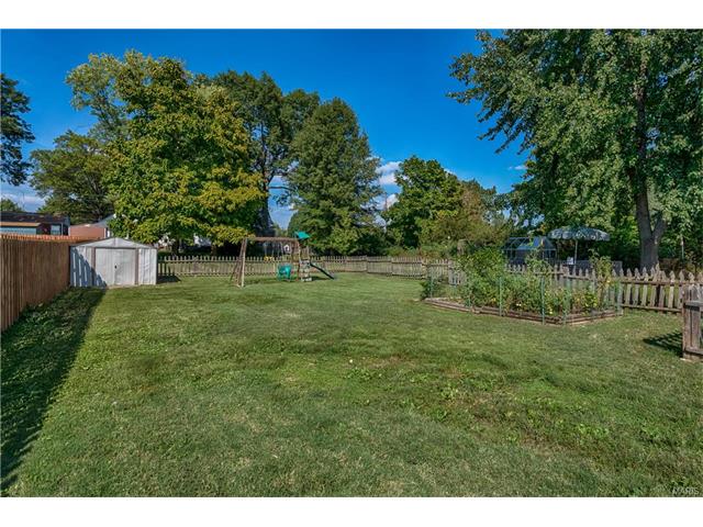6331 Weber, Saint Louis, MO 63123 photo 21