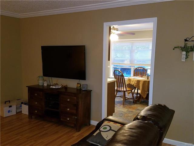 520 Big Timber Ln, O'fallon, MO 63368 photo 2
