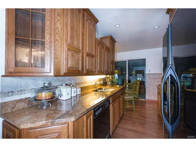 11027 Ebert, Saint Louis, MO 63136 photo 15