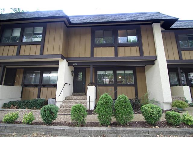 1375 Hampton Rd, Saint Charles, MO 63303 photo 1
