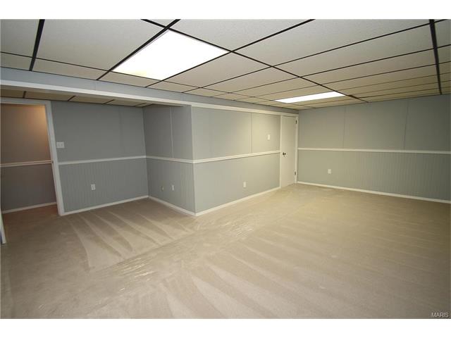 1375 Hampton Rd, Saint Charles, MO 63303 photo 19