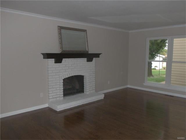 314 Quail Vlg, Ballwin, MO 63021 photo 2
