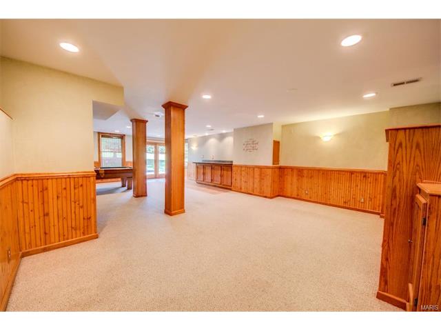573 Malinmor, Weldon Spring, MO 63304 photo 26