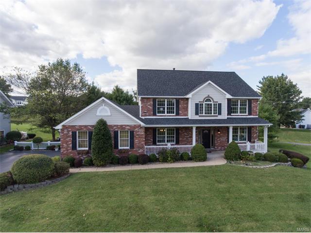 573 Malinmor, Weldon Spring, MO 63304 photo 1