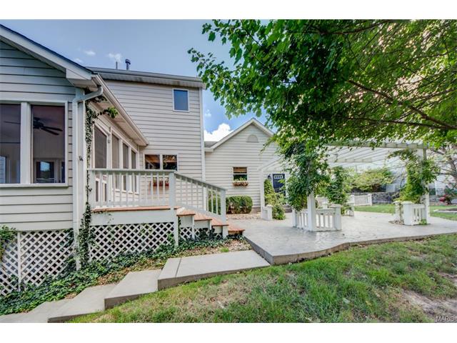 573 Malinmor, Weldon Spring, MO 63304 photo 31