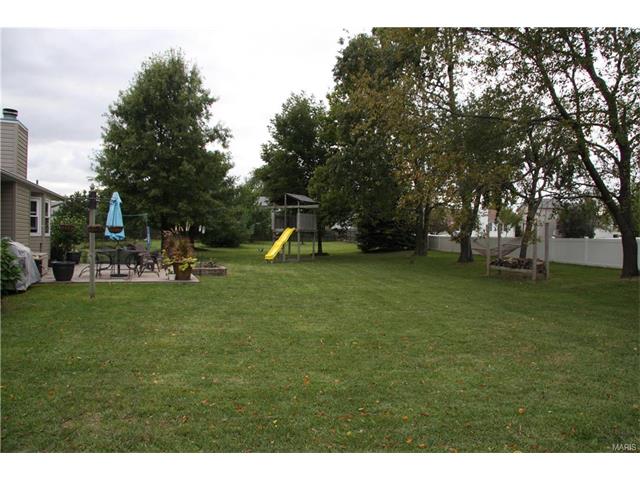 1155 Haven View Dr, O'fallon, MO 63366 photo 3