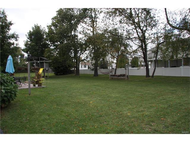 1155 Haven View Dr, O'fallon, MO 63366 photo 4