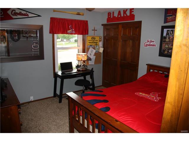 1155 Haven View Dr, O'fallon, MO 63366 photo 11