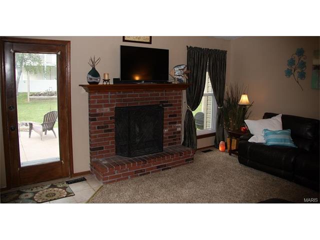 1155 Haven View Dr, O'fallon, MO 63366 photo 6