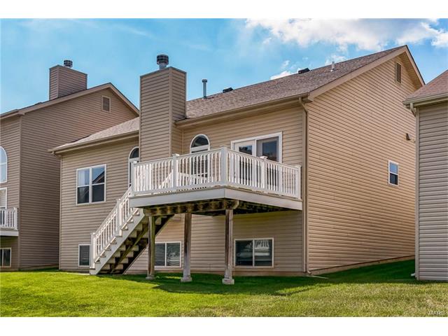210 Natural Spring Dr, St Peters, MO 63366 photo 13