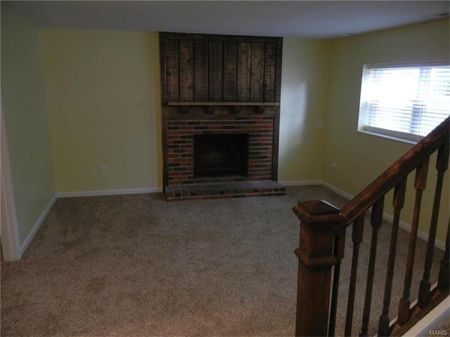 1117 Windyoak Dr, Ballwin, MO 63021 photo 3