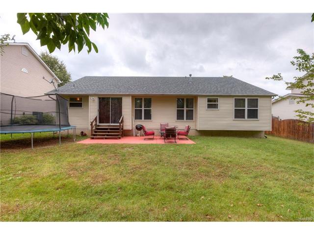 1277 Old Stone Dr, O'fallon, MO 63368 photo 15