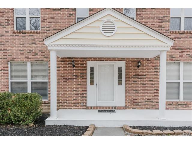810 Rauscher Dr, Ballwin, MO 63011 photo 3