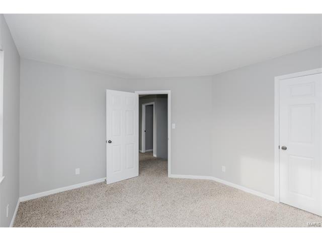 810 Rauscher Dr, Ballwin, MO 63011 photo 24