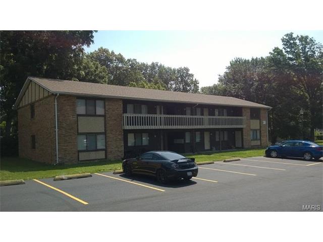 1911 E D St, Belleville, IL 62221 photo 1