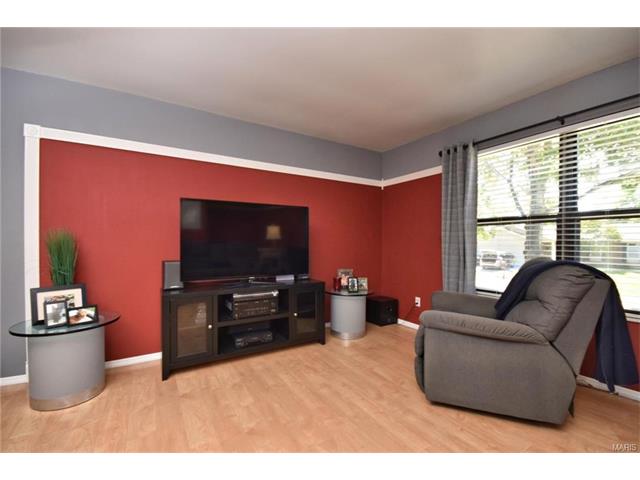 443 Talbert, Ballwin, MO 63021 photo 7