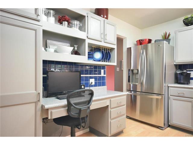 443 Talbert, Ballwin, MO 63021 photo 5