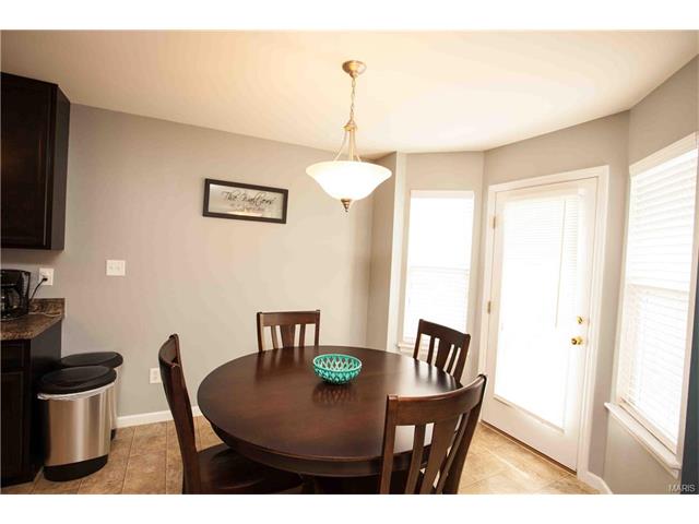 318 Wild Oak Dr, O'fallon, MO 63368 photo 6