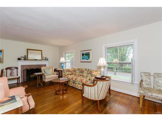 1312 Beverly, Glendale, MO 63122 photo 3