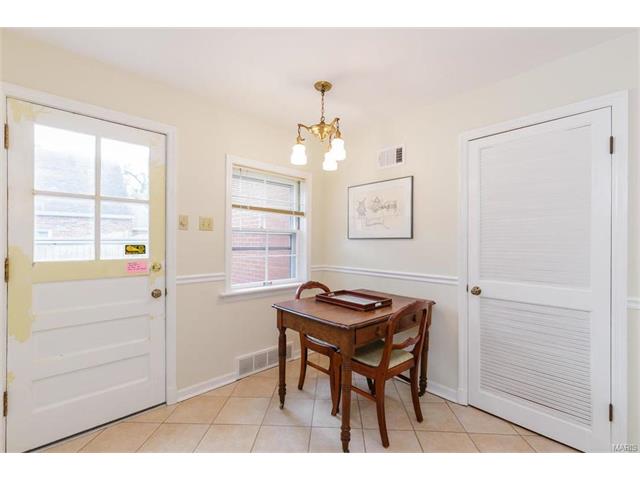 1312 Beverly, Glendale, MO 63122 photo 19