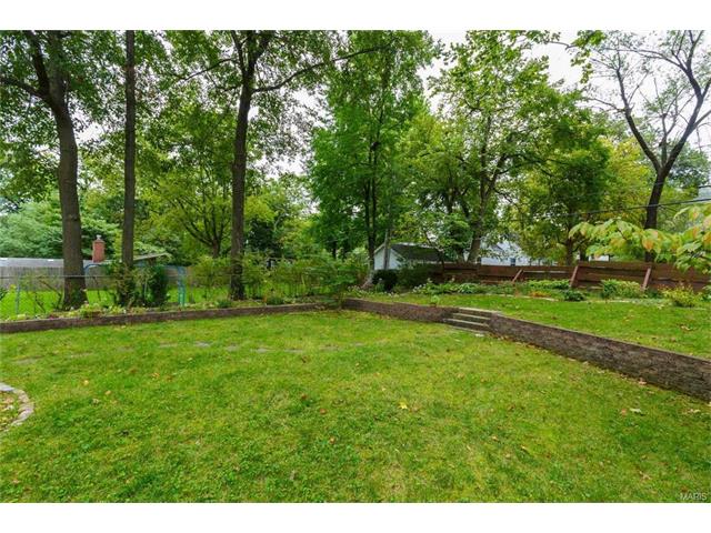 1312 Beverly, Glendale, MO 63122 photo 32