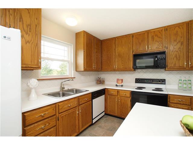 5131 Rosemount Dr, Weldon Spring, MO 63304 photo 14