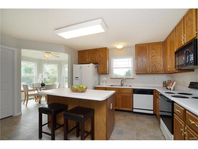 5131 Rosemount Dr, Weldon Spring, MO 63304 photo 13