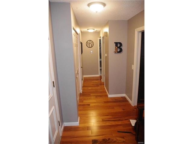 927 Claytonbrook Dr #4, Ballwin, MO 63011 photo 16