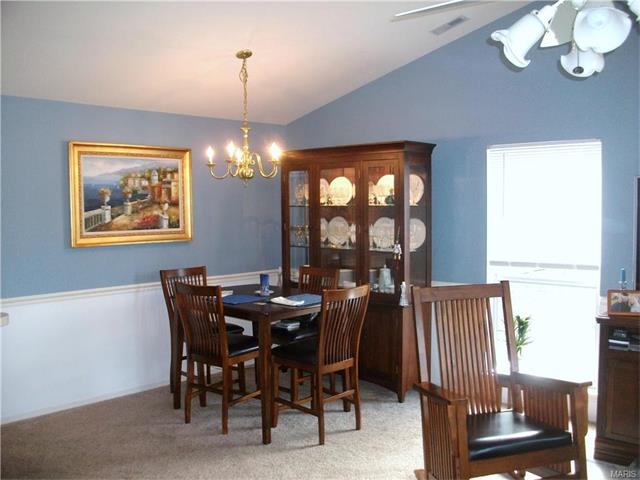 1319 Holgate Dr #D, Ballwin, MO 63021 photo 3