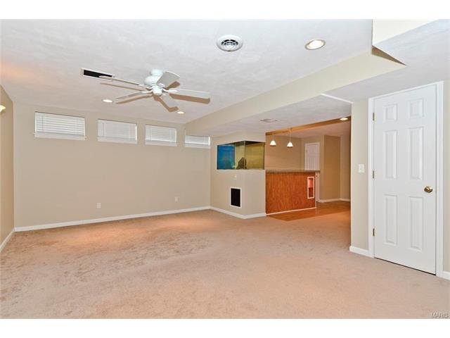 471 Chatham Dr, O'fallon, MO 63366 photo 9