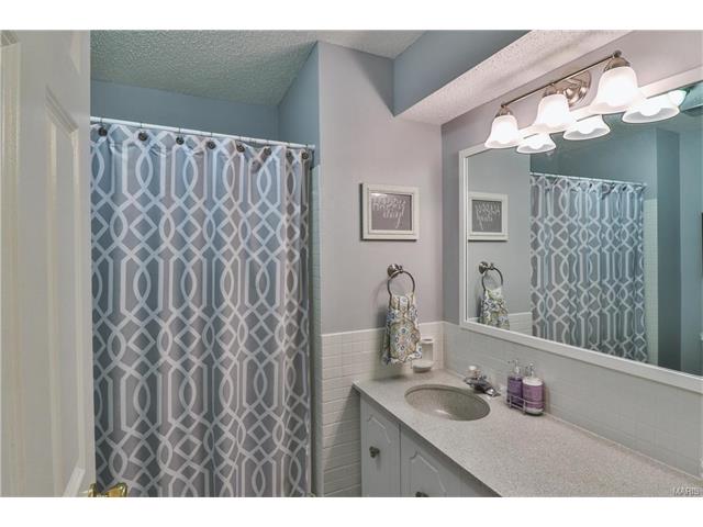856 Sugar Hill Dr, Ballwin, MO 63021 photo 43