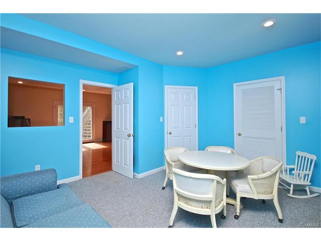 17488 Princeton Ridge Ct, Eureka, MO 63025 photo 30