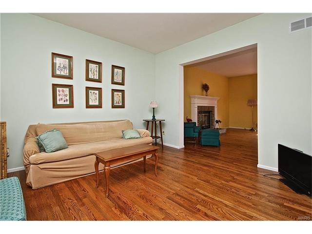 17488 Princeton Ridge Ct, Eureka, MO 63025 photo 4