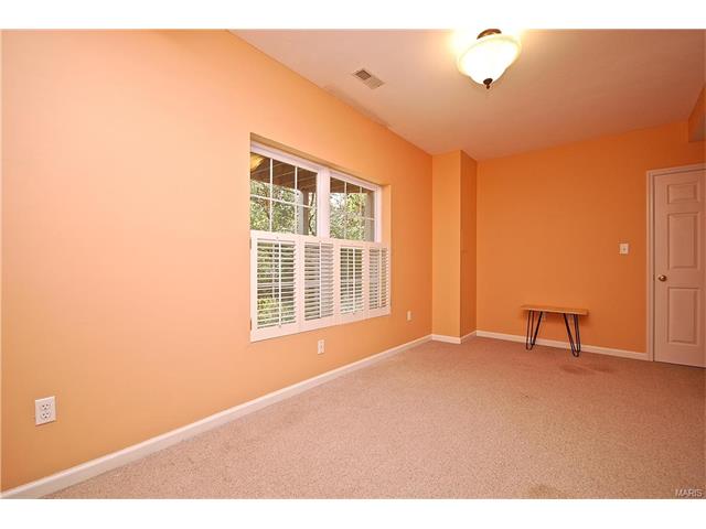 17488 Princeton Ridge Ct, Eureka, MO 63025 photo 31
