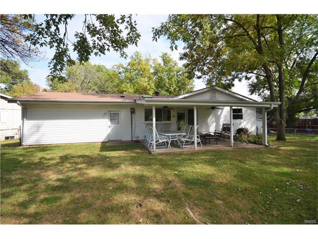 548 Blazedwood Dr, Ballwin, MO 63021 photo 20
