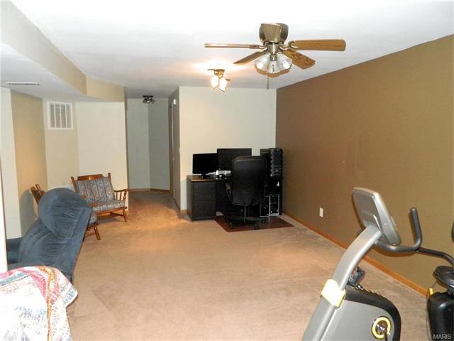 39 Jacqueline Cir, O'fallon, MO 63368 photo 17