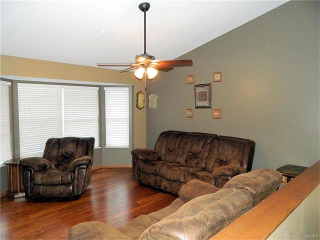 39 Jacqueline Cir, O'fallon, MO 63368 photo 5