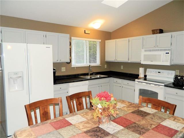 39 Jacqueline Cir, O'fallon, MO 63368 photo 10