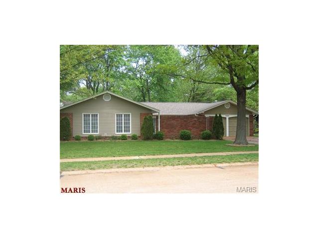 503 Kingridge Dr, Ballwin, MO 63011 photo 1