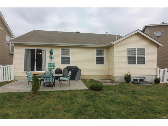 418 Wynchat Dr, O'fallon, MO 63366 photo 12