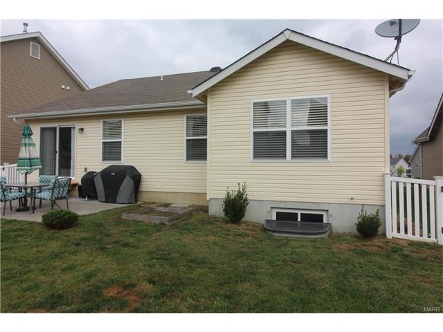 418 Wynchat Dr, O'fallon, MO 63366 photo 13