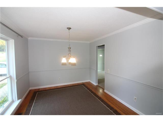 812 Phaeton Dr, Ballwin, MO 63021 photo 4