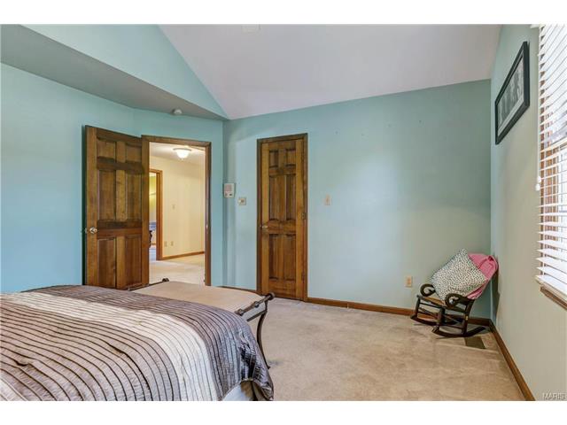 16052 Autumn Oaks Cir, Ellisville, MO 63021 photo 30