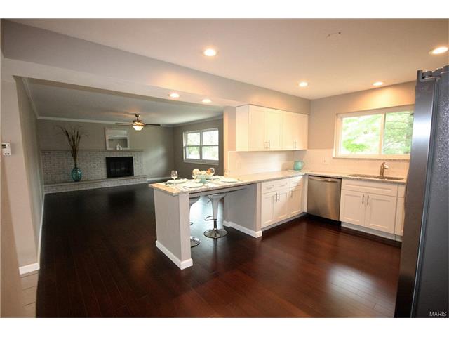 2711 Danforth Dr, Saint Louis, MO 63129 photo 26