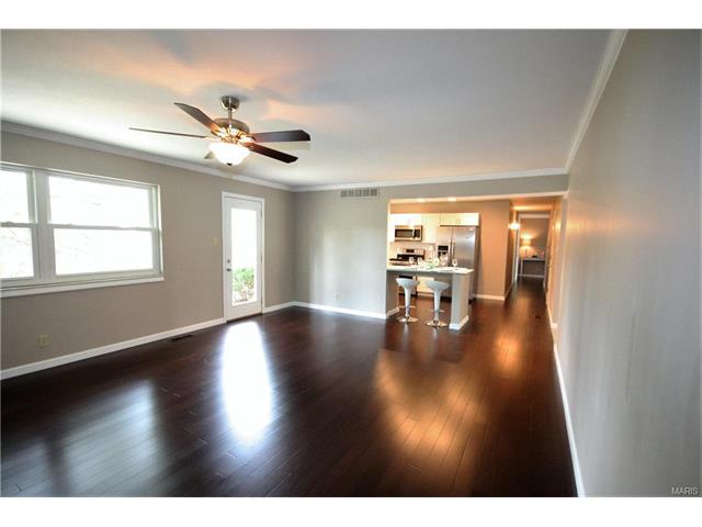 2711 Danforth Dr, Saint Louis, MO 63129 photo 13