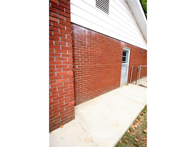 2711 Danforth Dr, Saint Louis, MO 63129 photo 35